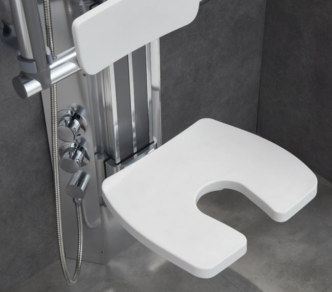 shower seat with front open gap