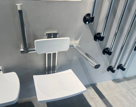 Shower Chair with arms and backrest